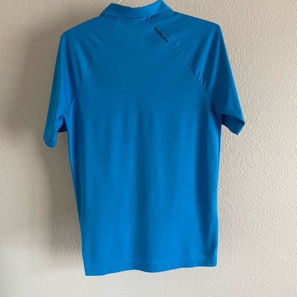 Oakley Regular Fit Polo - Picture 3 of 4